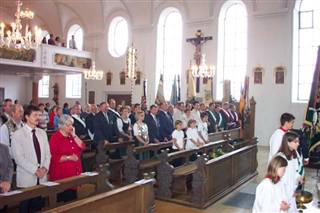 Fahnensegnung 25.07.2004 - Foto 10 von 40